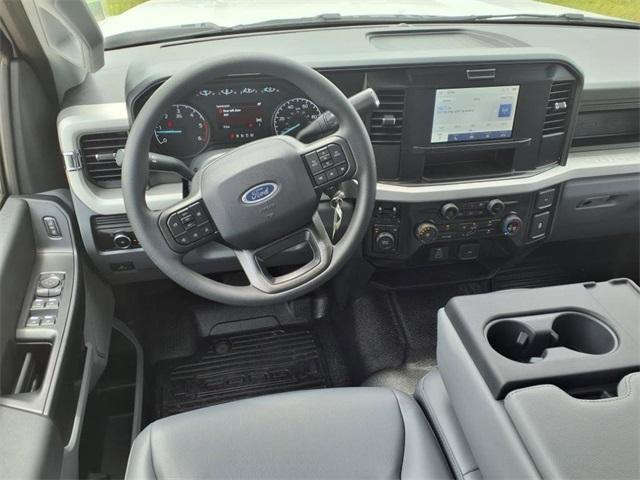 2025 Ford F-350