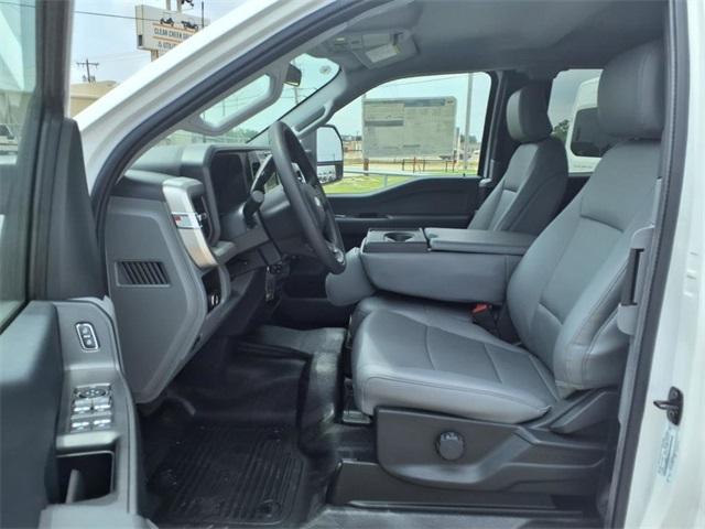 2025 Ford F-350
