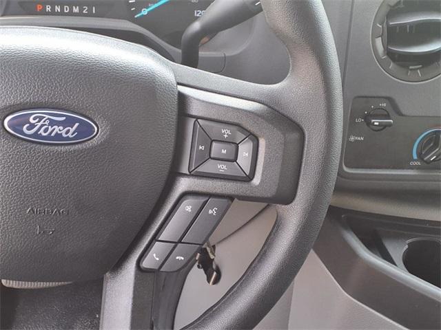 2025 Ford E-350