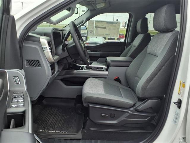 2025 Ford F-250