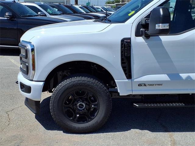 2025 Ford F-250