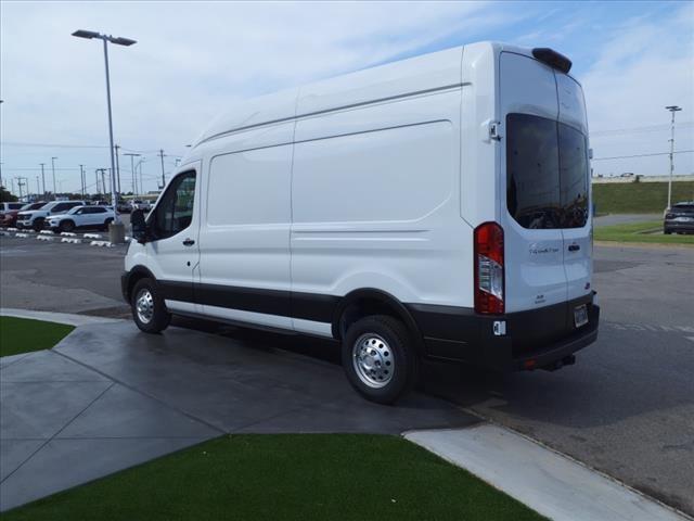 2024 Ford TRANSIT 250